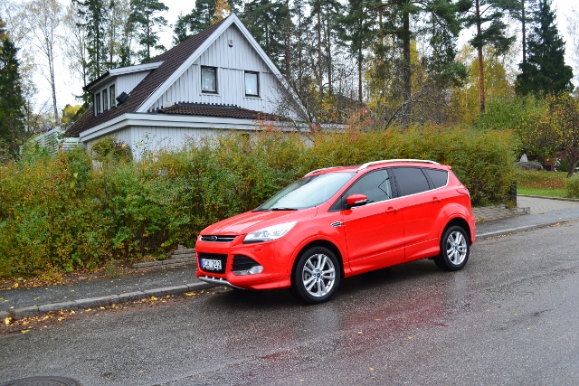 Ford Kuga 2014 (9) (640x427)