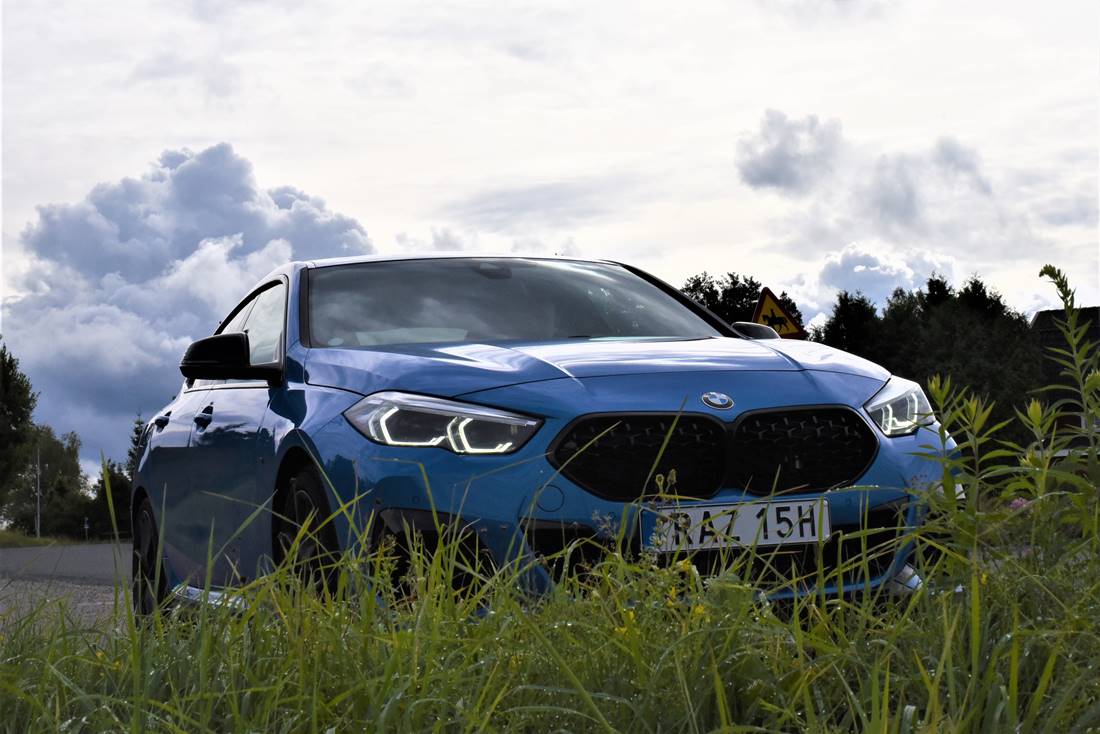 Nybilstest: BMW M235i sportbilskänsla i topp!